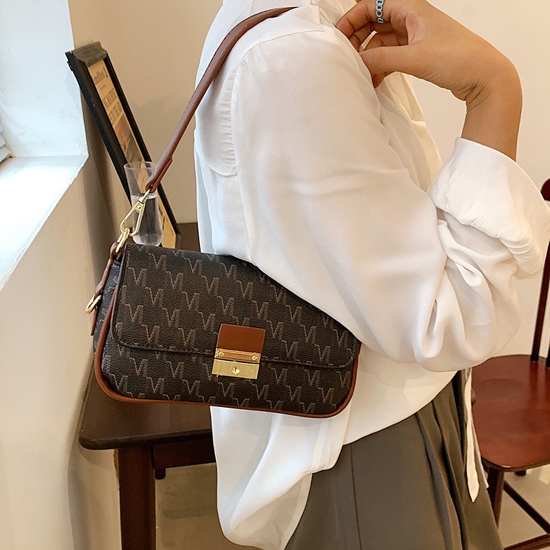 ( SẴN) Túi Xách Nữ Túi Đeo Vai Chữ Nhật Phiên Bản Hàn Quốc Sang Chảnh Số 1 Da Quảng Châu Cao Cấp B027