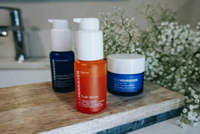 [7/15/30ml] Ole Henriksen Truth Serum / Banana Bright dưỡng sáng, mờ thẫm | BigBuy360 - bigbuy360.vn