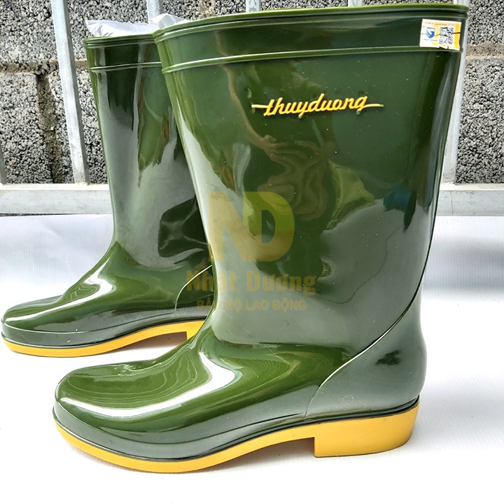 Ủng đi mưa ủng đi mưa người lớn màu rêu vàng Thùy Dương chấm thấm nước và trơn trượt tối đa