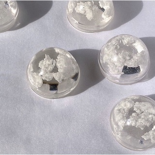 Giá đỡ điện thoại cầu mây trong suốt