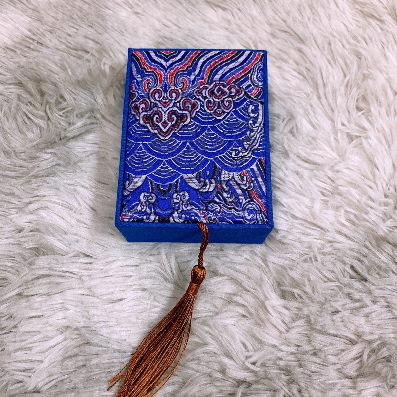 Hộp gấm xanh thêu❤️loại 1❤️ rẻ nhất sẵn sll | BigBuy360 - bigbuy360.vn