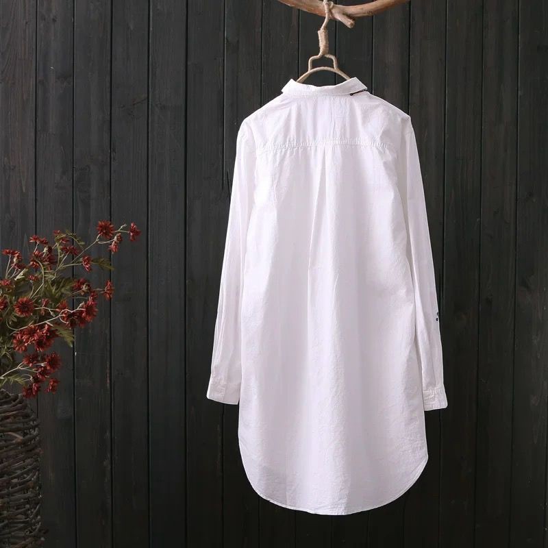 Áo cotton trắng thêu hoa phong cách Hàn Quốc