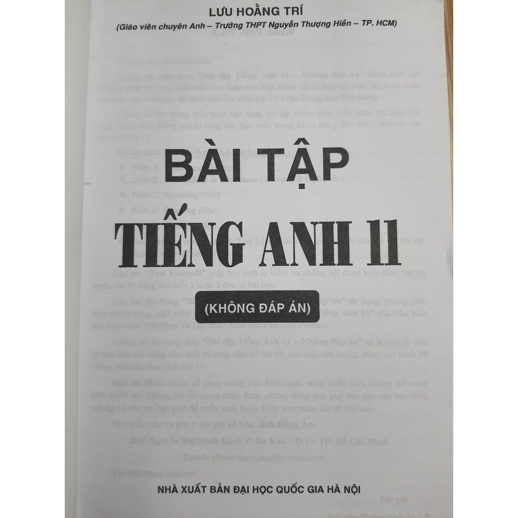 Sách - Bài tập Tiếng Anh lớp 11 (Lưu Hoằng Trí)