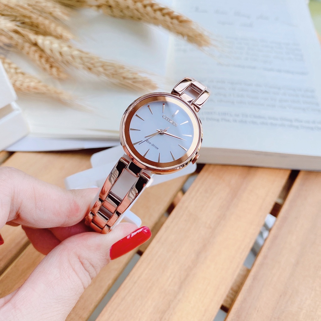 Đồng hồ nữ chính hãng Citizen Axiom Eco-Drive Women's EM0633-53A Rose Gold-Tone Bracelet - Máy pin - Kính cứng