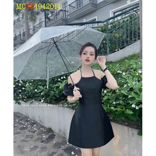 Đầm bệt vai tay phồng cổ yếm dáng ngắn xoè