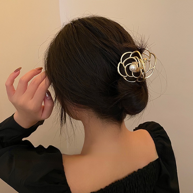 Kẹp Tóc Hình Hoa Trà Đính Ngọc Trai Giả Bằng Hợp Kim Phong Cách Hàn Quốc