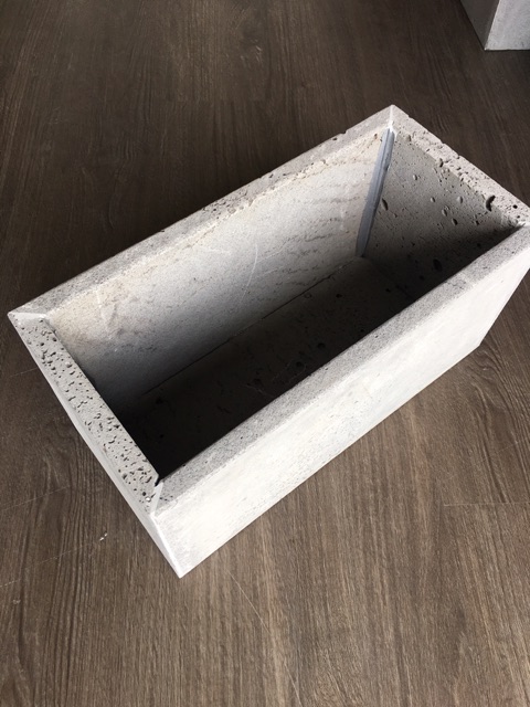 Chậu trồng cây ban công đẹp bền vĩnh viễn hình chữ nhật 20x20xD40cm bằng đá tổ ong tự nhiên