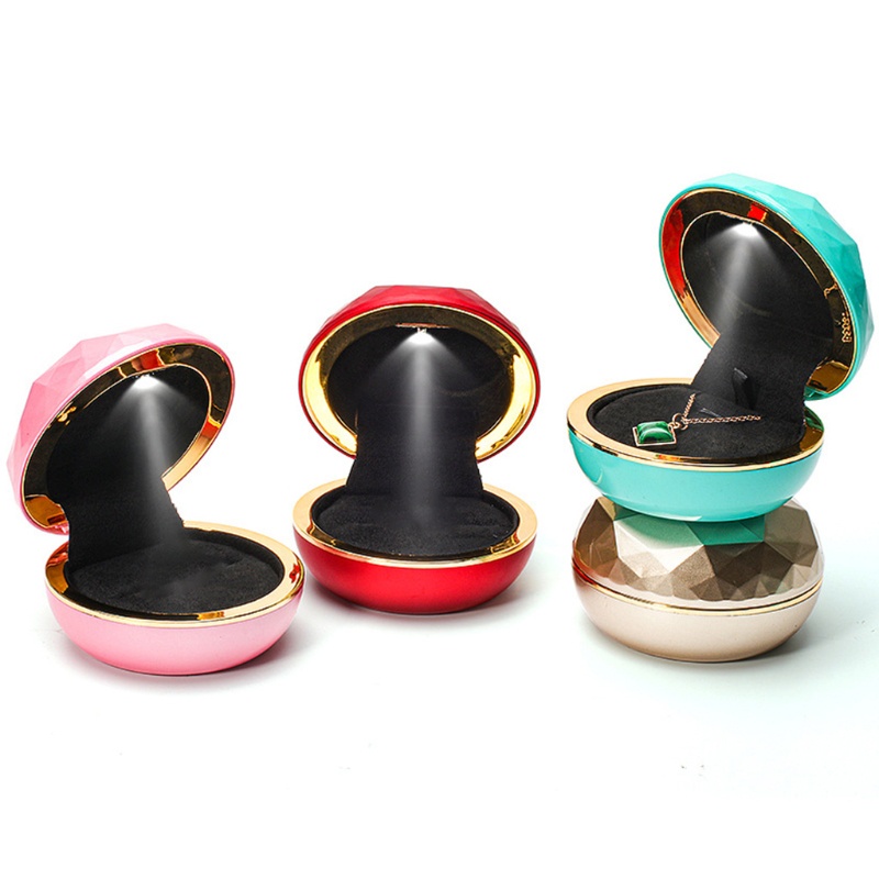 Hộp Đựng Trang Sức Hình Tròn Màu Vàng Sang Trọng