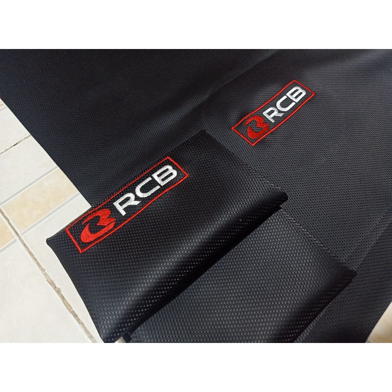 Da bọc yên Thêu RCB màu đen