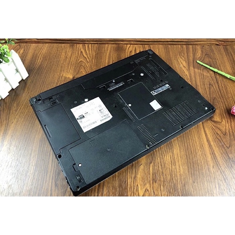 Laptop Fujitsu E736 Core i5-6200U, 8gb ram, 256gb SSD, 13.3inch HD hàng Nhật Bản | BigBuy360 - bigbuy360.vn