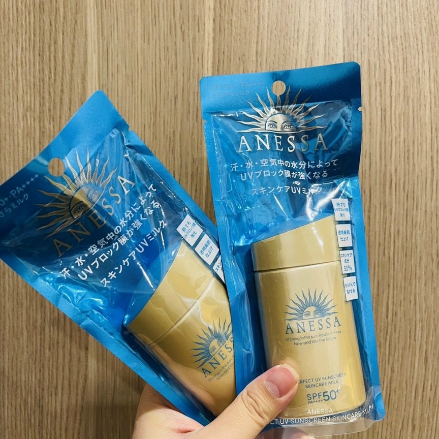 Kem chống nắng Anessa spf50+ Nhật Bản dưỡng da bảo vệ da chống trôi trong nước và mồ hôi cho mọi loại da