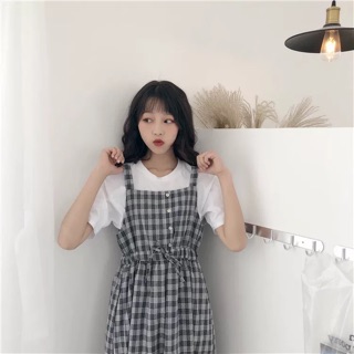 Váy yếm kẻ