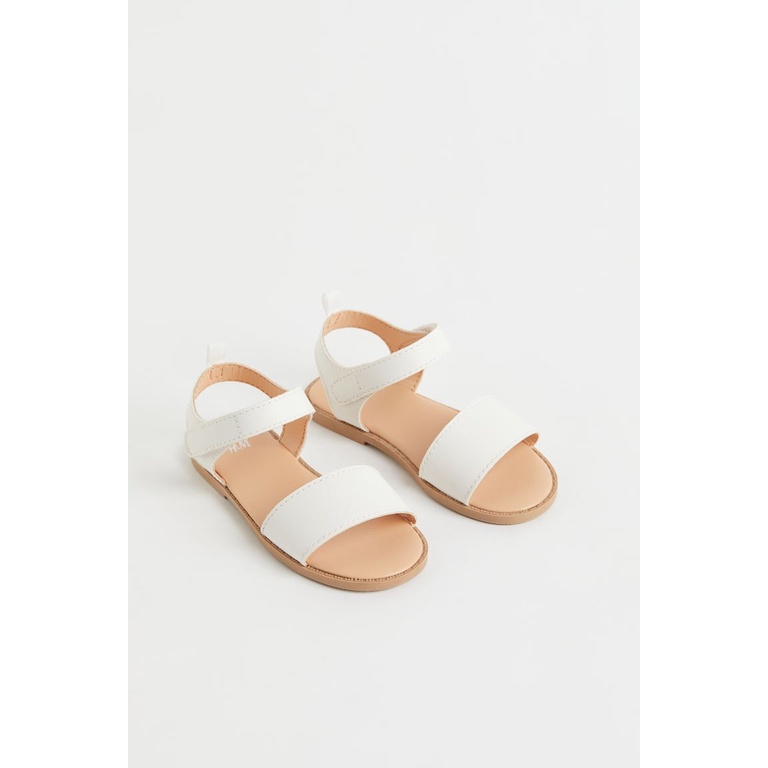 Sandals trắng quai ngang bé gái, Hờ mờ UK US săn SALE