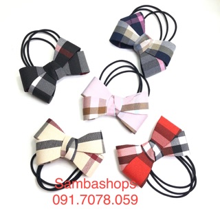 Cột tóc ca rô