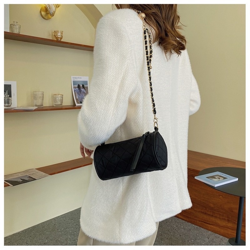 Túi Xách Tròn Nhỏ Màu Trơn Thêu Họa Tiết Thời Trang 2022 NB00417