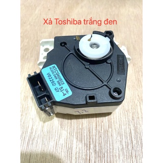 Xả nước máy giặt Toshiba - dây kéo