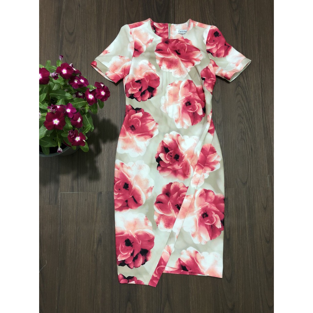 Đầm ôm body CK_ tay ngắn