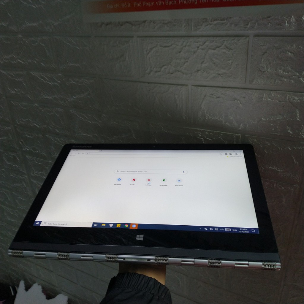 Laptop Lenovo ultrabook 80HE CPU 5i70 ram 8GB SSD 256G, màn cảm ứng bàn phím sáng máy lật 360 độ siêu mỏng