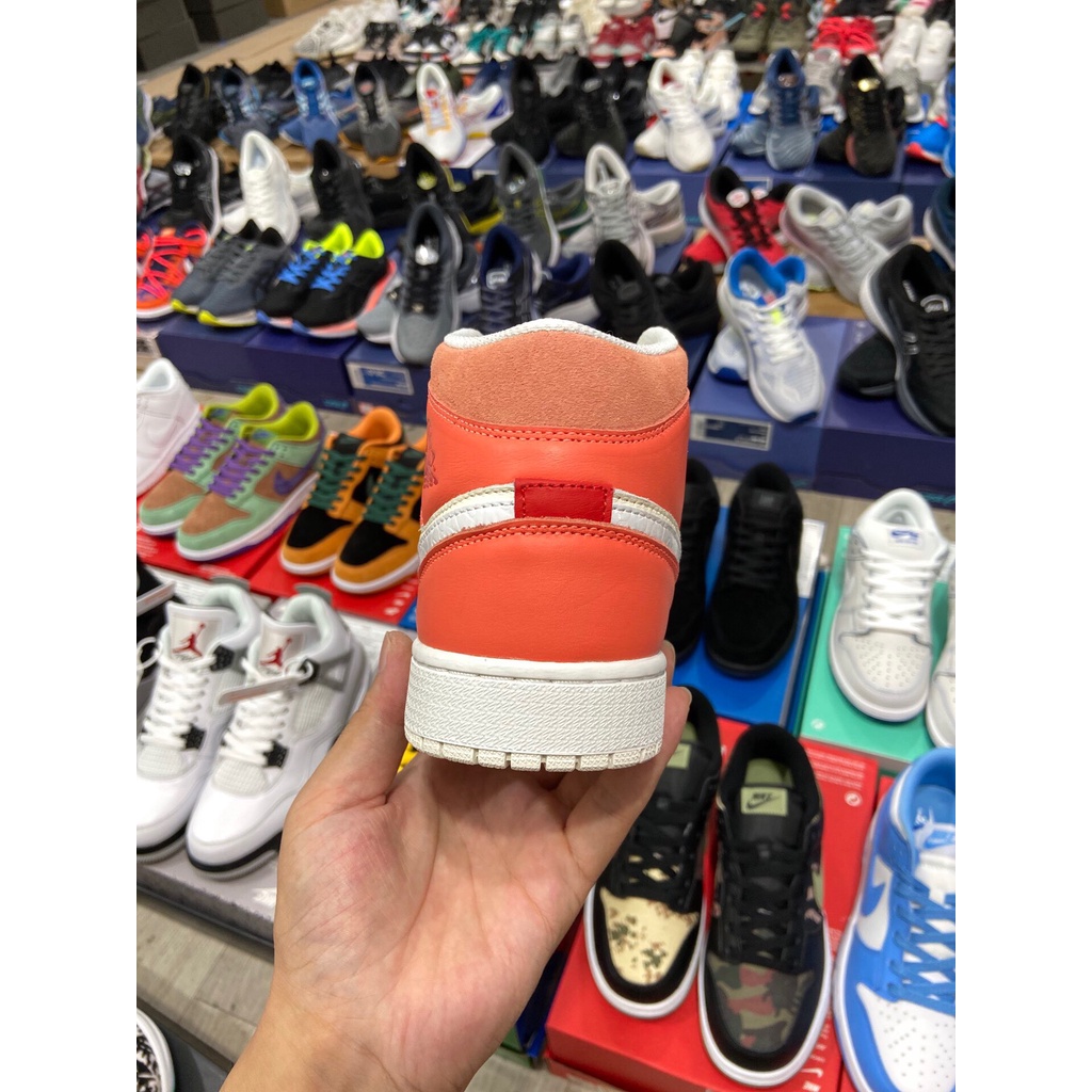 Giày Air Jordan 1 Mid "To My First Coach"