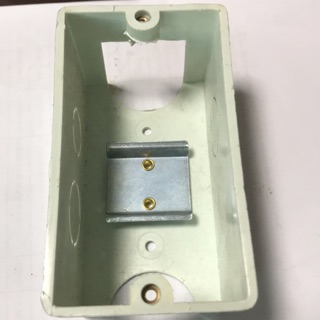 Đế âm chứa CB tép