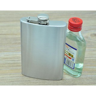 Bình đựng rượu hình chử nhật có phễu inox.GREAT