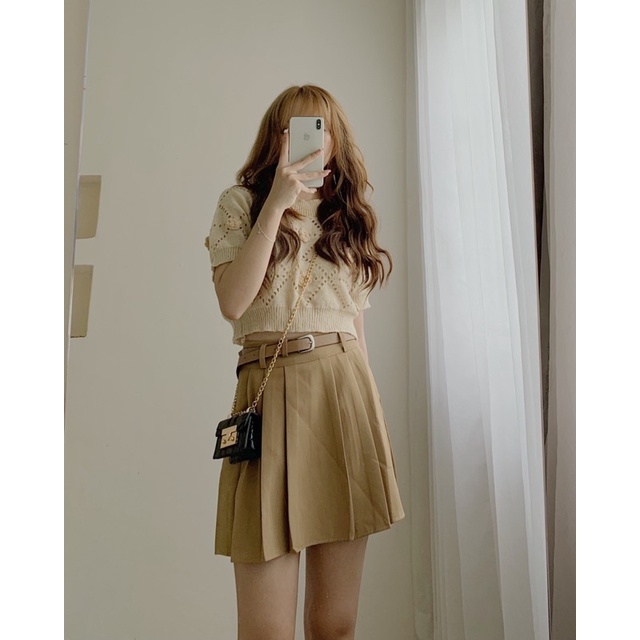Áo croptop len tay ngắn hoa nổi 982