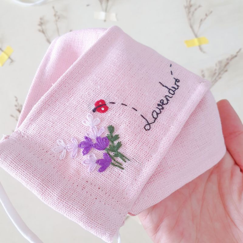 Khẩu trang 3D vải Linen lót Muslin thêu hoa Lavender