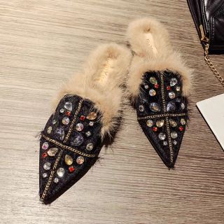 (ORDER) Sục lông thời trang 910