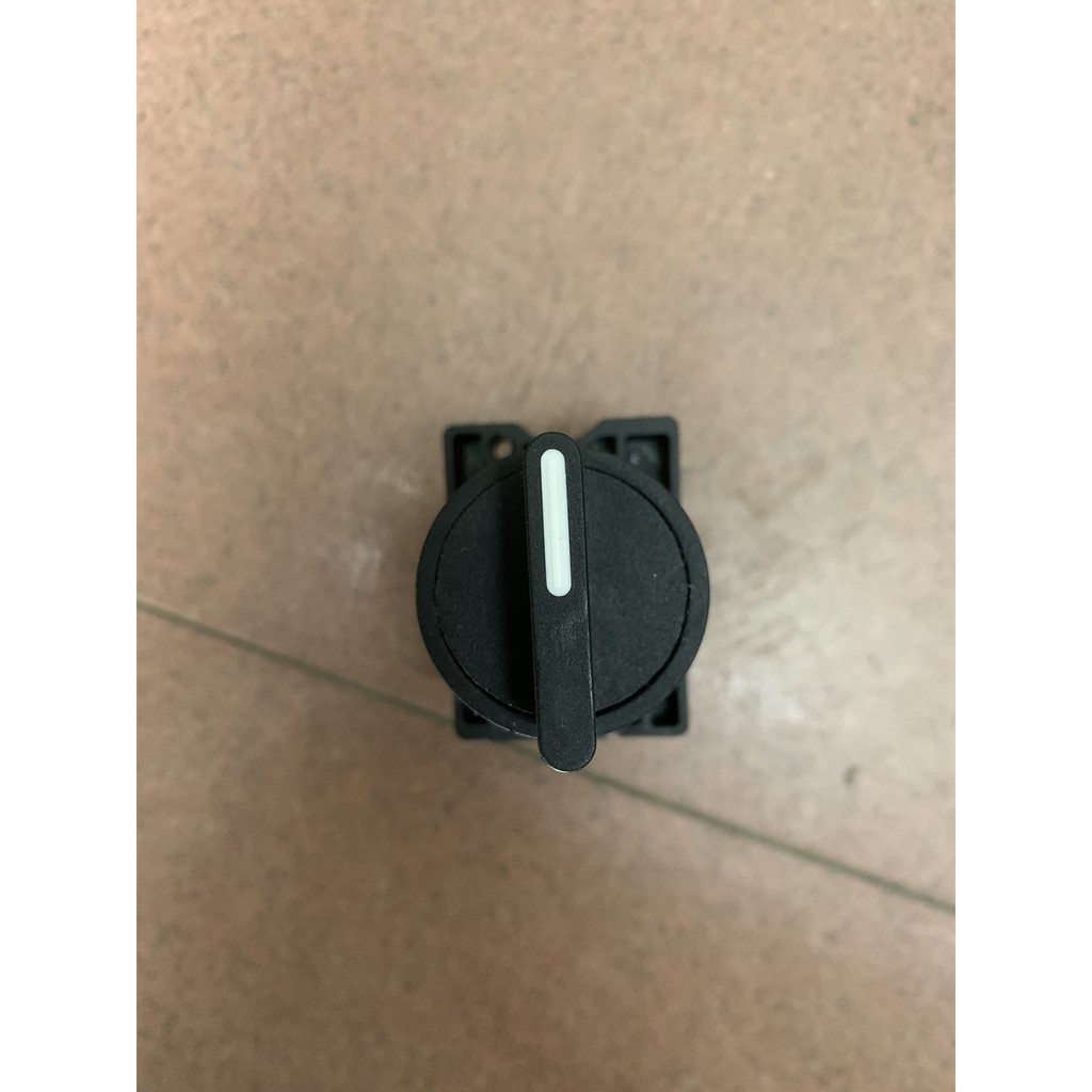 (CHINT) Chuyển mạch 3 vị trí Chint NP2-ED33 phi 22 , 2NO