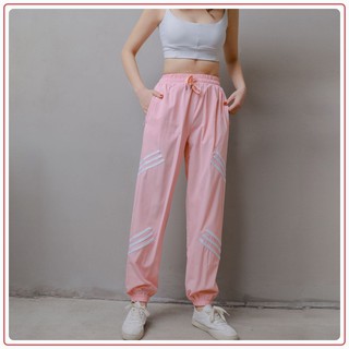Quần jogger nữ trẻ trung năng động - KL827