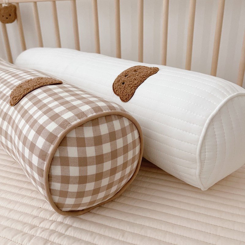 Gối ôm cotton cao cấp cho bé thêu hình gấu phong cách Hàn Quốc HolaKids Decor