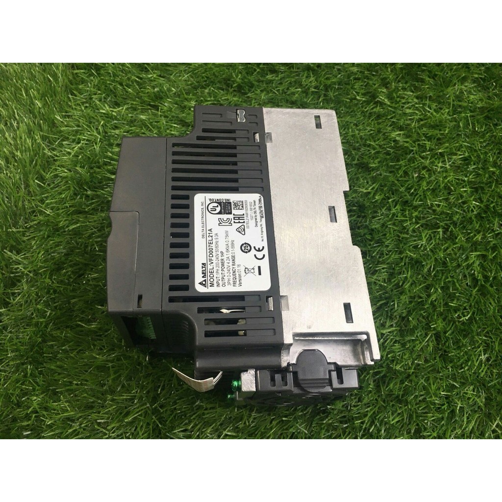 Biến tần Delta VFD007EL21A