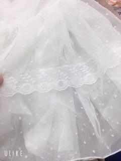 Váy công chúa cổ ren tay lỡ
