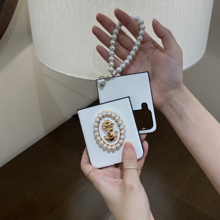 [SẴN] Ốp Samsung Z Flip3 / ZFlip3 / Z Flip4/ ZFlip4 kèm dây sang trọng Z Flip 3 / Z Flip 4