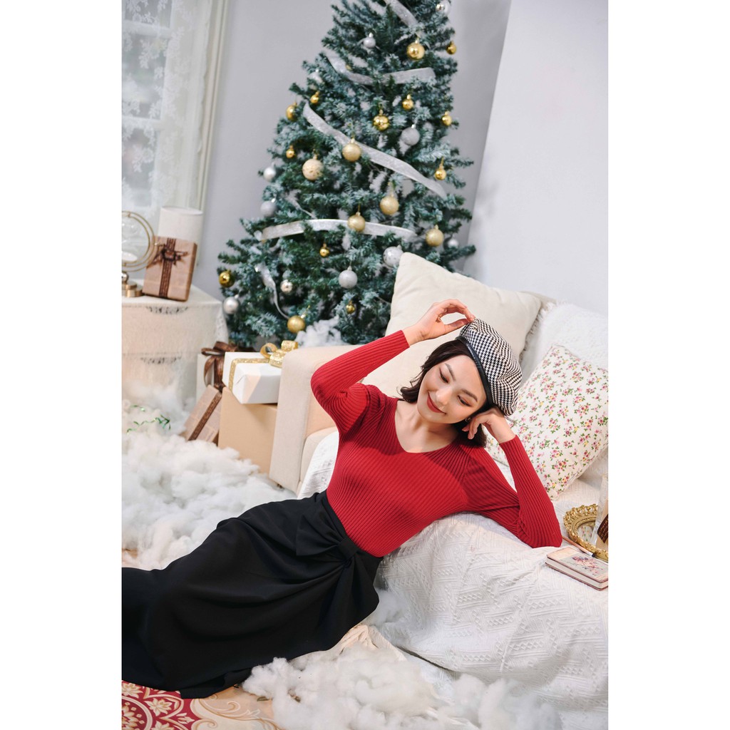 KOKA Áo len cổ tim tăm to 10805 | BigBuy360 - bigbuy360.vn