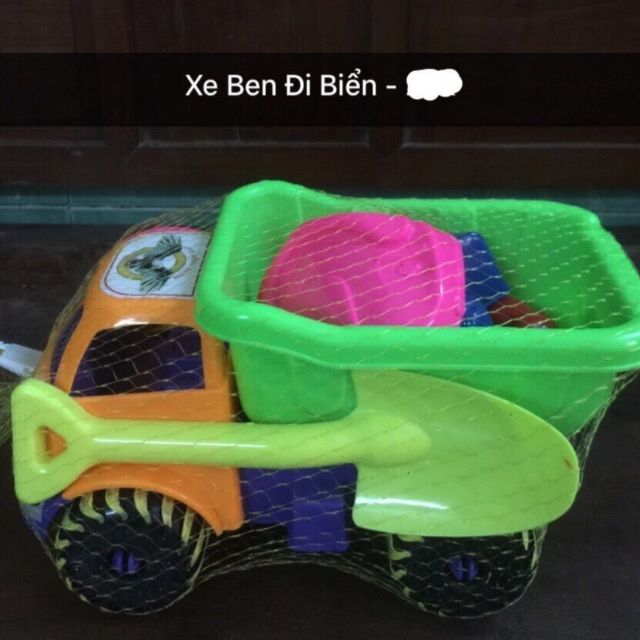 Xe ben đi biển