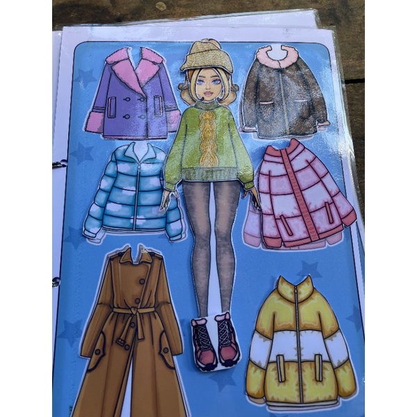 TỦ QUẦN ÁO BÚP BÊ GIẤY 3