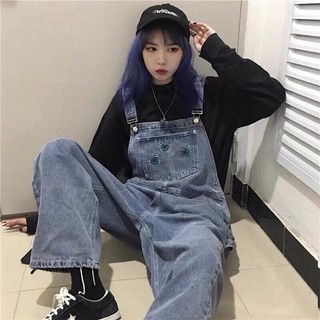 [ HOT ]  ( ảnh thật ) Yếm bò jeans dài ống rộng suông đính bươm bướm phong cách Ulzzang
