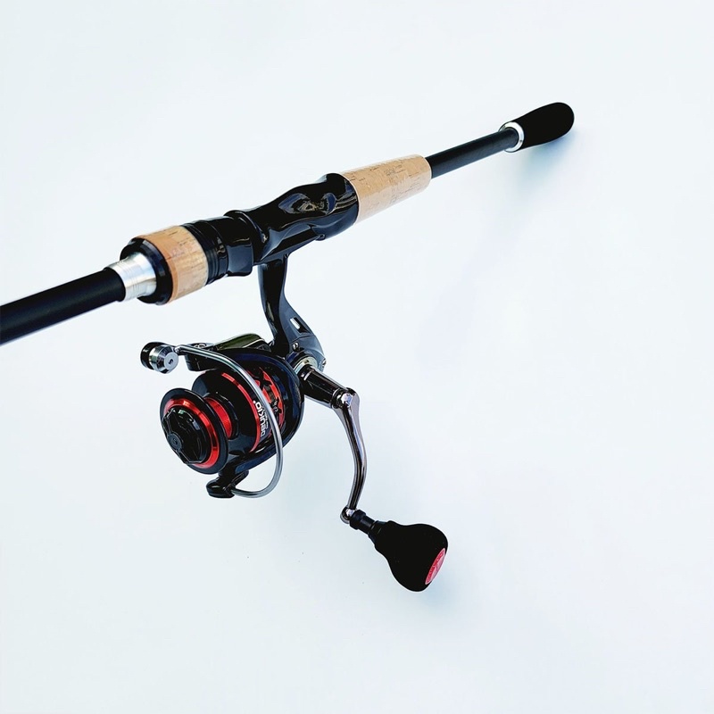 Bộ Cần câu lure đứng carbon Mantis máy câu Deukio Fs3000