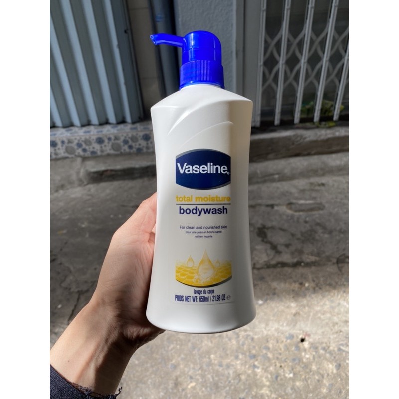 Sữa Tắm Dưỡng Trắng Vaseline 650ml Hàng Mỹ Chính Hãng