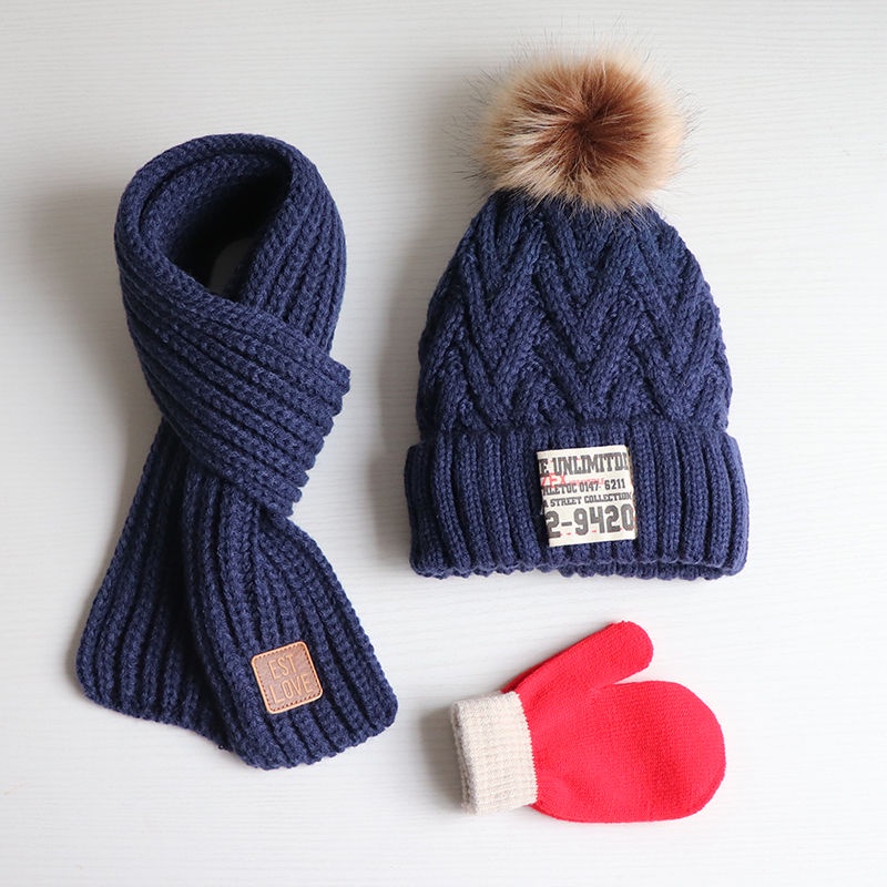 Set mũ + găng tay + khăn choàng cổ giữ ấm mùa đông dành cho các bé