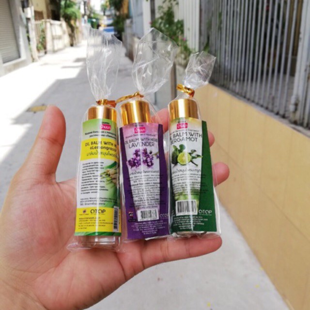 Dầu lăn thảo dược Thái lan