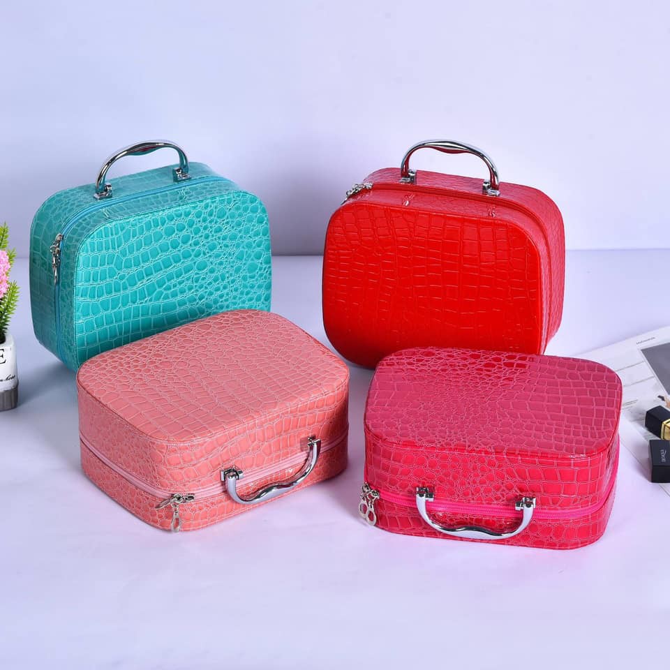 Cốp đựng mỹ phẩm mini vân cá sấu sang chảnh