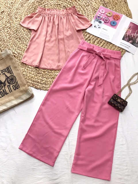 Set Áo hồng pastel + Quần ống rộng kèm belt