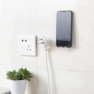 Móc treo phích cắm dính tường