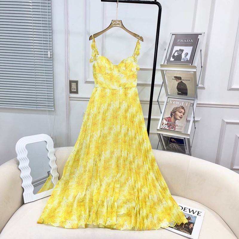 Váy 2S hoạ tiết siêu xinh, siêu sang chảnh