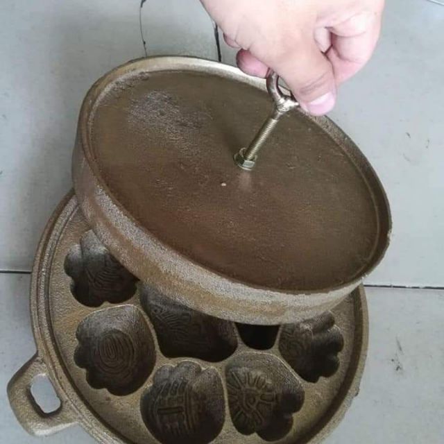Khuôn bánh thuẩn bằng gang