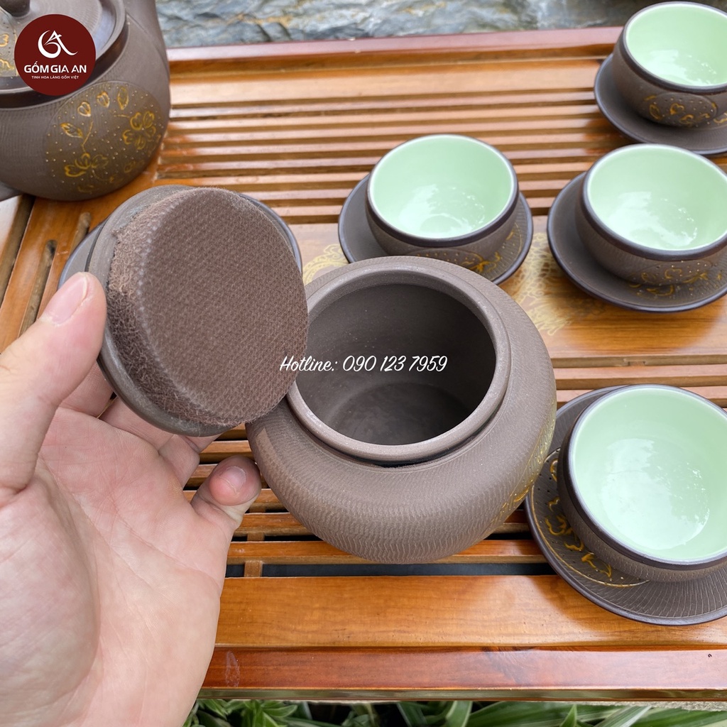 Hũ đựng trà cao cấp nắp đồng vàng kín hơi - gốm sứ bát tràng