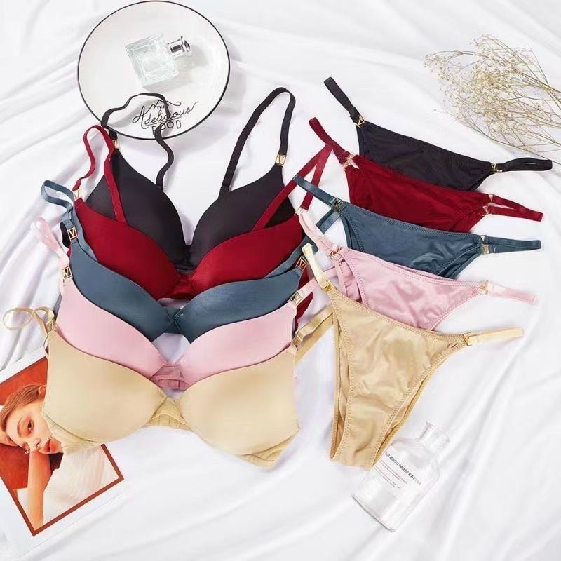 BỘ ĐỒ LÓT VICTORIA ‘ S SECRET TRƠN MỚI