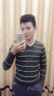 Áo len cổ tim kẻ trắng